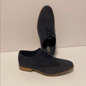 Men's Classic Navy Brogue Shoes